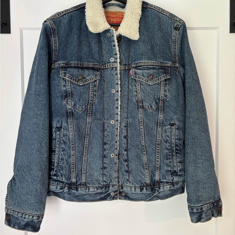 Levi's Blue Denim Jacket with Sherpa Lining